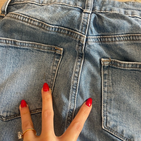 Paige High Rise Sarah Straight Jean - Picture 13 of 15